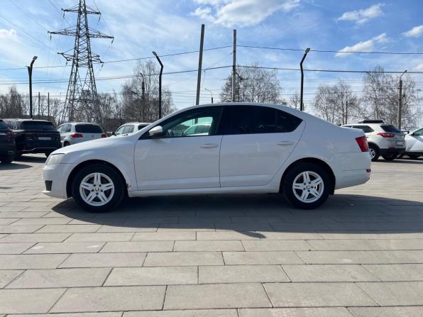 Skoda Octavia III (A7) с пробегом 2014 года, цена 795 000 рублей, 408454 км, лифтбек, Автокод Объявления