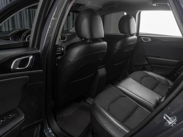 Kia Ceed III с пробегом 2019 года, цена 1 199 000 рублей, 379727 км, универсал, Автокод Объявления