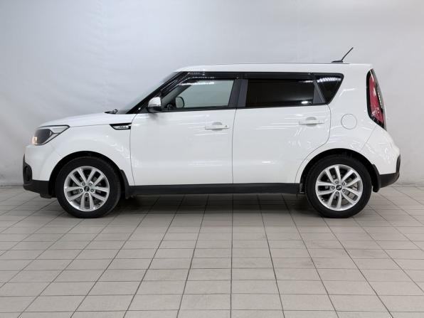 Kia Soul II Рестайлинг с пробегом 2018 года, цена 1 550 000 рублей, 106000 км, хэтчбек, Автокод Объявления