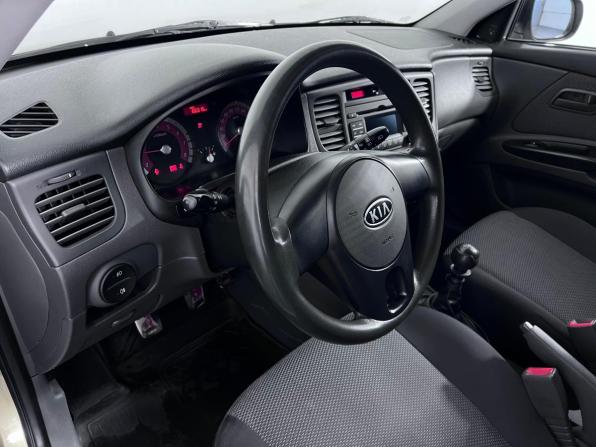 Kia Rio II Рестайлинг с пробегом 2011 года, цена 550 000 рублей, 166192 км, хэтчбек, Автокод Объявления