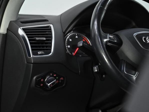 Audi Q5 I (8R) Рестайлинг с пробегом 2015 года, цена 1 849 000 рублей, 153000 км, внедорожник, Автокод Объявления