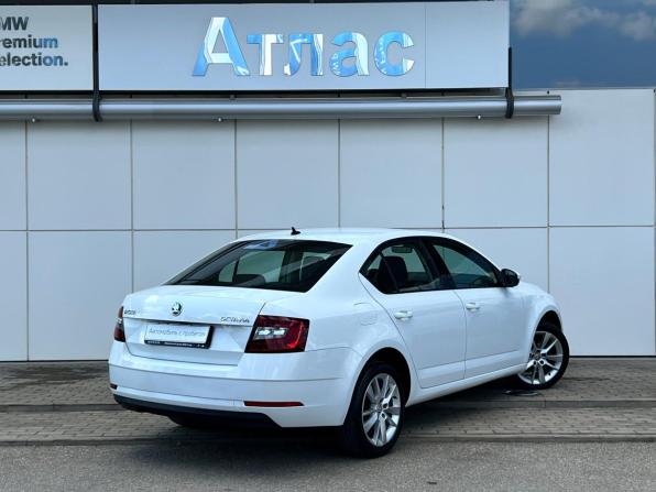 Skoda Octavia III (A7) Рестайлинг с пробегом 2018 года, цена 1 690 000 рублей, 101731 км, лифтбек, Автокод Объявления