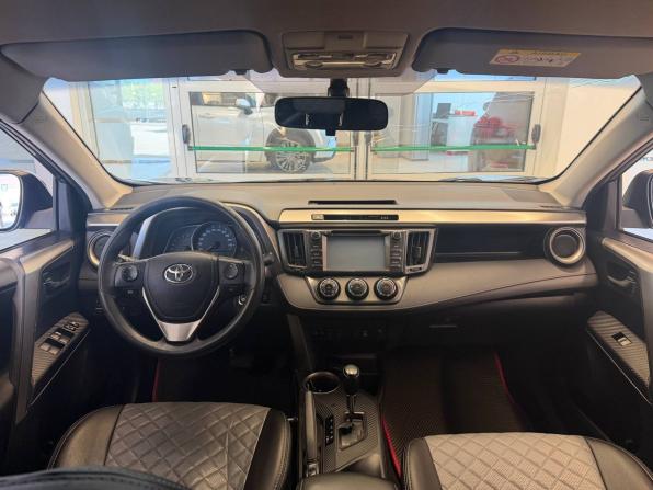Toyota RAV4 IV (XA40) с пробегом 2014 года, цена 1 800 500 рублей, 200636 км, внедорожник, Автокод Объявления