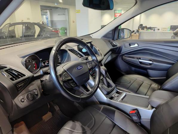 Ford Kuga II Рестайлинг с пробегом 2017 года, цена 1 700 000 рублей, 65131 км, внедорожник, Автокод Объявления