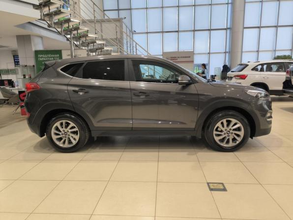 Hyundai Tucson III с пробегом 2016 года, цена 1 899 000 рублей, 132511 км, внедорожник, Автокод Объявления