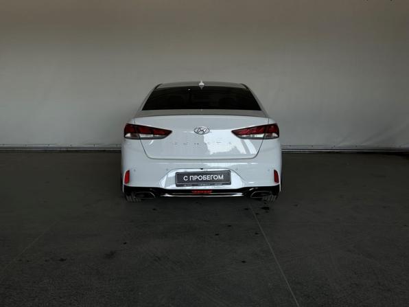 Hyundai Sonata VII (LF) Рестайлинг с пробегом 2018 года, цена 1 547 000 рублей, 213874 км, седан, Автокод Объявления