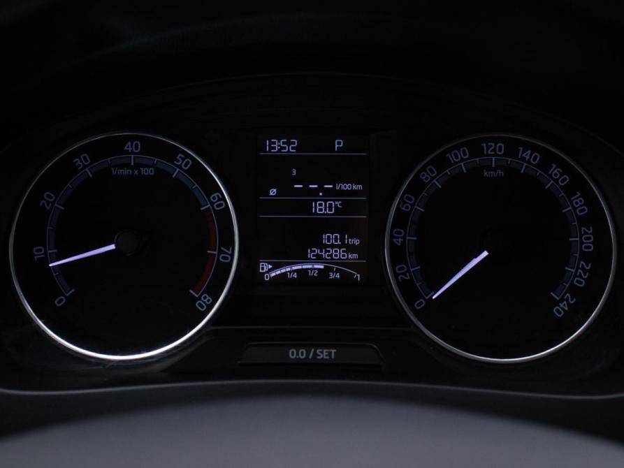 Skoda Rapid I Рестайлинг Москва  - изображение 12