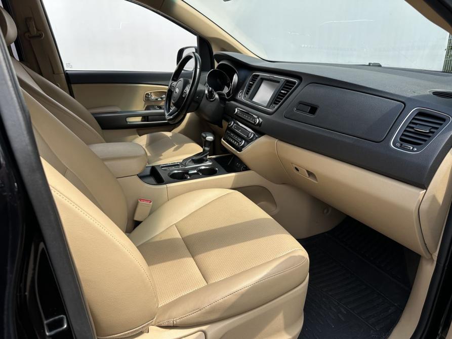 Kia Carnival III Москва  - изображение 13