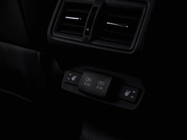 Subaru Levorg II с пробегом 2021 года, цена 2 550 000 рублей, 70788 км, универсал, Автокод Объявления