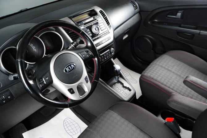 Kia Venga I Рестайлинг с пробегом 2014 года, цена 1 229 000 рублей, 153903 км, компактвэн, Автокод Объявления
