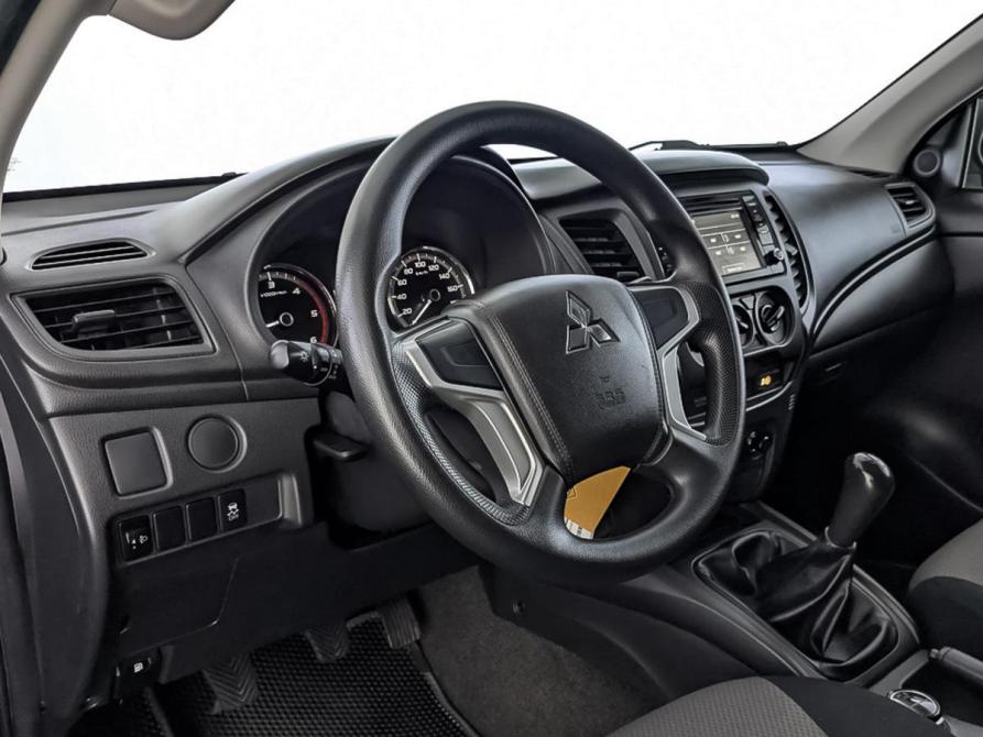 Mitsubishi L200 V Москва  - изображение 15