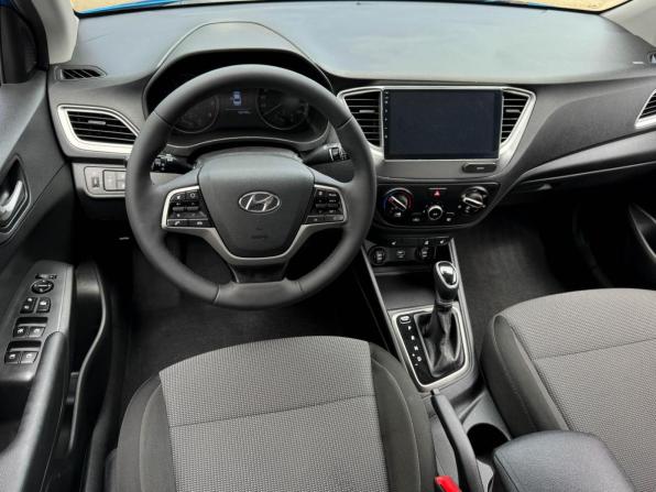 Hyundai Solaris II с пробегом 2019 года, цена 1 499 000 рублей, 102140 км, седан, Автокод Объявления