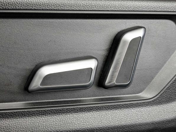 Haval Jolion I с пробегом 2023 года, цена 2 050 000 рублей, 37504 км, внедорожник, Автокод Объявления