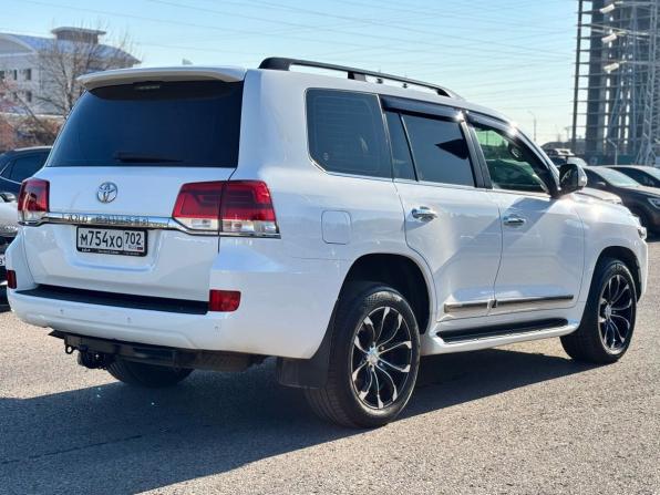 Toyota Land Cruiser 200 Series Рестайлинг 2 с пробегом 2016 года, цена 5 650 000 рублей, 172000 км, внедорожник, Автокод Объявления