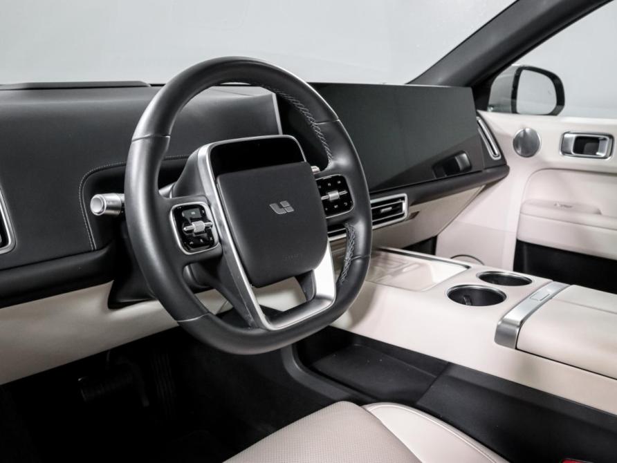 Li Auto (Lixiang) L6 Москва  - изображение 15