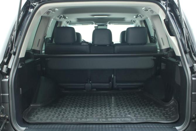 Toyota Land Cruiser 200 Series Рестайлинг 2 с пробегом 2021 года, цена 9 360 000 рублей, 58880 км, внедорожник, Автокод Объявления