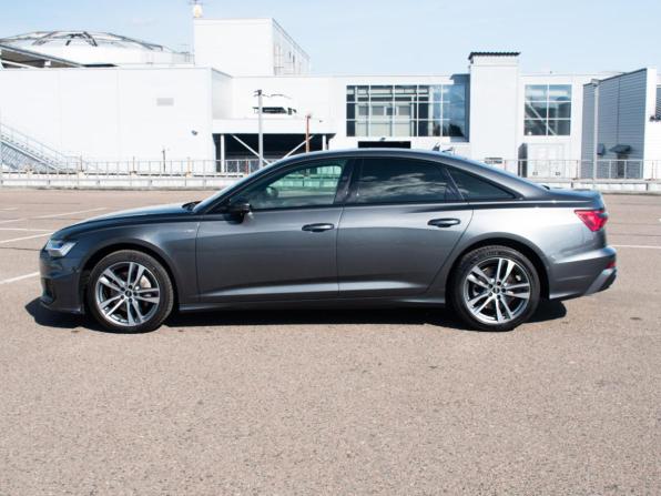 Audi A6 V (C8) с пробегом 2021 года, цена 4 498 000 рублей, 93265 км, седан, Автокод Объявления