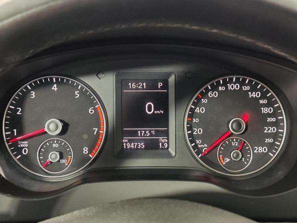 Volkswagen Jetta VI с пробегом 2014 года, цена 799 000 рублей, 194733 км, седан, Автокод Объявления