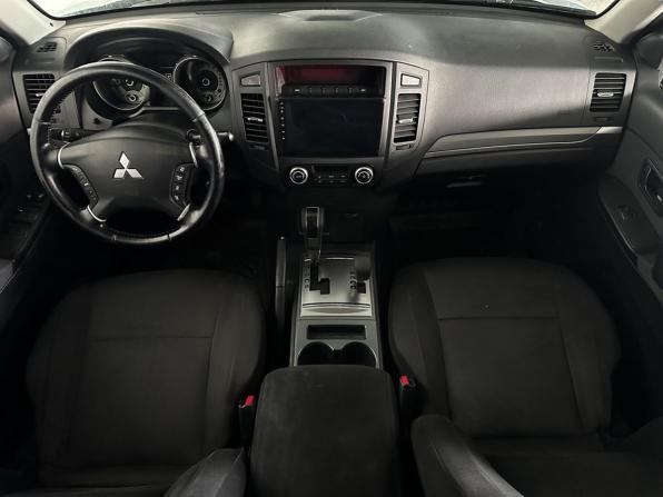 Mitsubishi Pajero IV с пробегом 2011 года, цена 1 750 000 рублей, 256537 км, внедорожник, Автокод Объявления