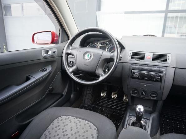 Skoda Fabia I Рестайлинг с пробегом 2005 года, цена 275 000 рублей, 292553 км, хэтчбек, Автокод Объявления