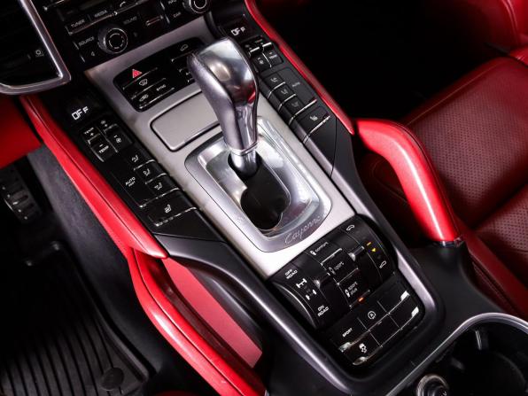 Porsche Cayenne II Рестайлинг (958) с пробегом 2015 года, цена 3 299 000 рублей, 138958 км, внедорожник, Автокод Объявления