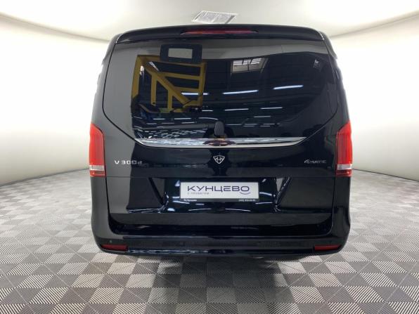 Mercedes-Benz V-Класс III (W447) Рестайлинг с пробегом 2022 года, цена 14 500 000 рублей, 43 км, минивэн, Автокод Объявления