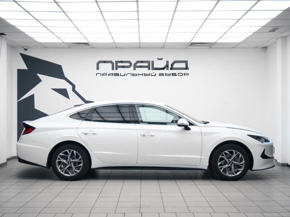 Hyundai Sonata VIII (DN8) с пробегом 2020 года, цена 2 299 000 рублей, 76237 км, седан, Автокод Объявления