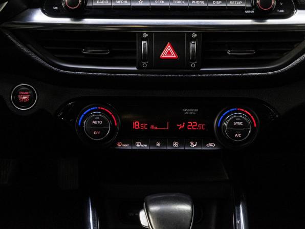 Kia Cerato IV с пробегом 2021 года, цена 2 329 000 рублей, 88083 км, седан, Автокод Объявления