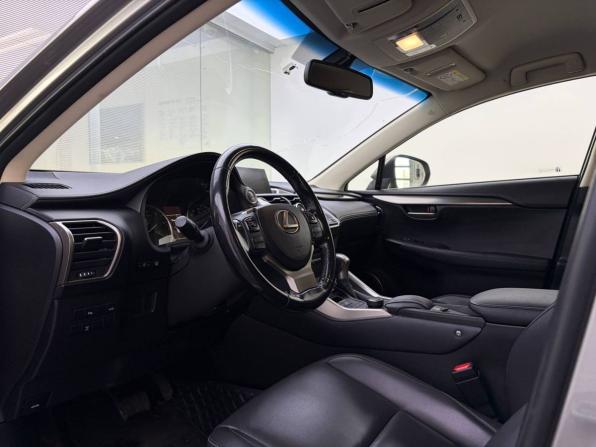 Lexus NX I с пробегом 2015 года, цена 2 599 000 рублей, 157000 км, внедорожник, Автокод Объявления