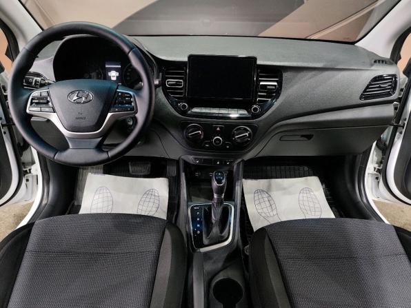 Hyundai Solaris II Рестайлинг с пробегом 2022 года, цена 1 570 000 рублей, 88200 км, седан, Автокод Объявления