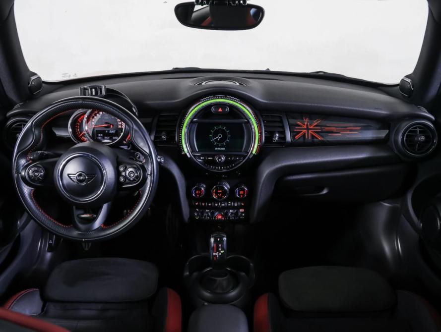 Mini Hatch III (F55/F56) Рестайлинг Москва  - изображение 17