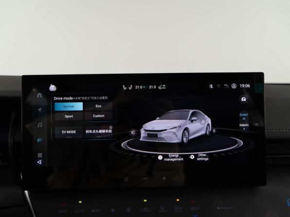 Toyota Camry IX (XV80) China Market с пробегом 2025 года, цена 4 548 888 рублей, 24 км, седан, Автокод Объявления