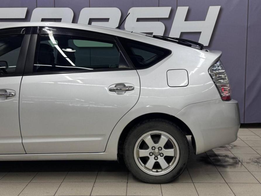 Toyota Prius II Рестайлинг (XW20) Благовещенск  - изображение 10