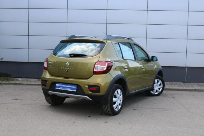 Renault Sandero II с пробегом 2015 года, цена 1 059 000 рублей, 76065 км, хэтчбек, Автокод Объявления