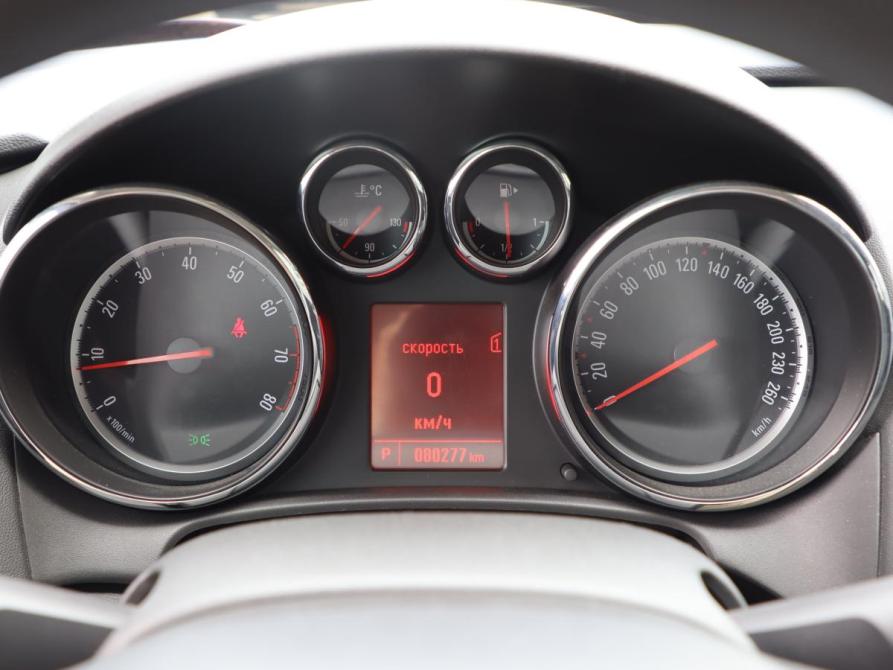 Opel Astra J Рестайлинг Санкт-Петербург  - изображение 9