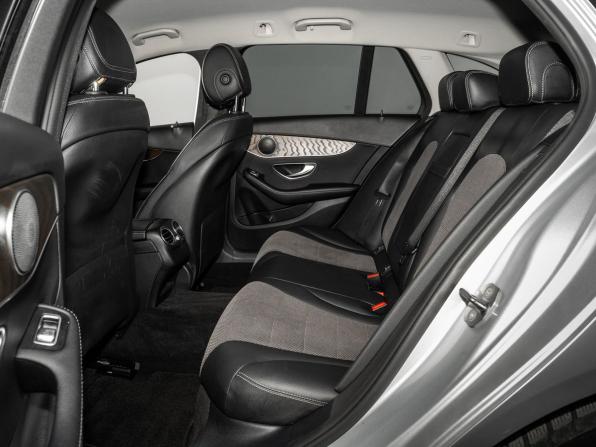 Mercedes-Benz C-Класс IV (W205) с пробегом 2018 года, цена 1 925 000 рублей, 52000 км, универсал, Автокод Объявления