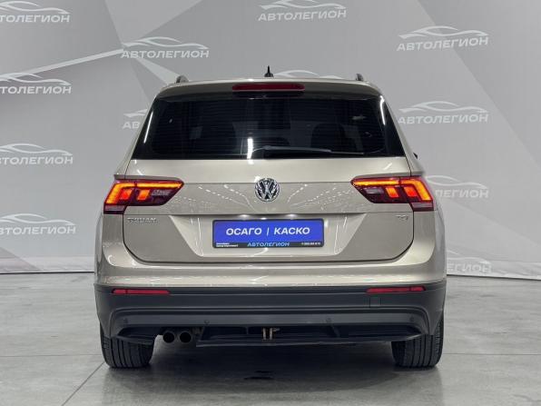 Volkswagen Tiguan II с пробегом 2017 года, цена 1 500 000 рублей, 244541 км, внедорожник, Автокод Объявления
