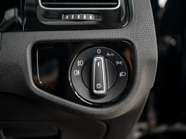 Volkswagen Golf VII с пробегом 2013 года, цена 1 300 000 рублей, 95377 км, хэтчбек, Автокод Объявления