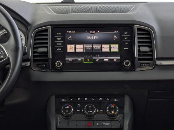 Skoda Karoq I с пробегом 2022 года, цена 2 825 000 рублей, 75528 км, внедорожник, Автокод Объявления