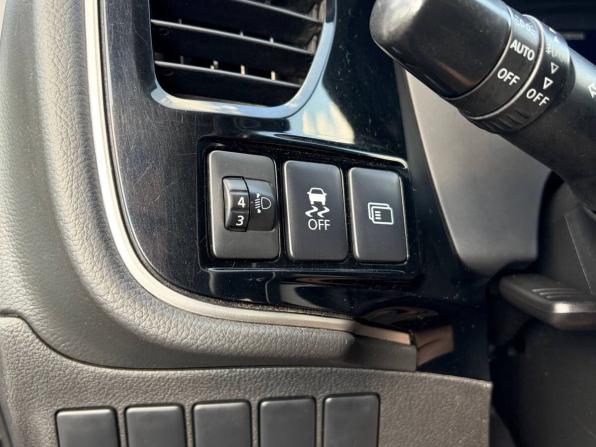 Mitsubishi Outlander III с пробегом 2012 года, цена 865 000 рублей, 364000 км, внедорожник, Автокод Объявления