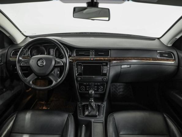 Skoda Superb II Рестайлинг с пробегом 2014 года, цена 1 269 000 рублей, 168634 км, лифтбек, Автокод Объявления