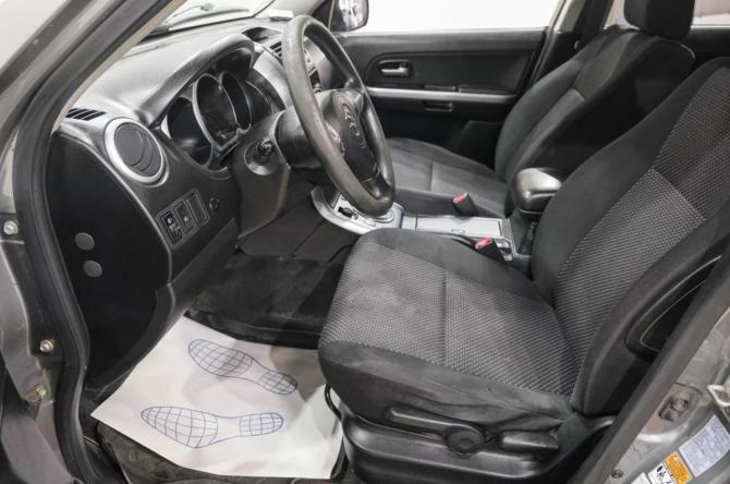 Suzuki Grand Vitara II с пробегом 2008 года, цена 739 000 рублей, 240000 км, внедорожник, Автокод Объявления