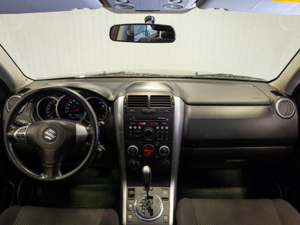 Suzuki Grand Vitara II Рестайлинг с пробегом 2010 года, цена 1 060 000 рублей, 202728 км, внедорожник, Автокод Объявления