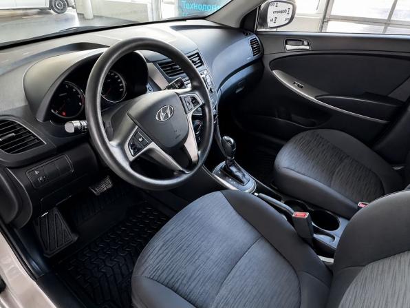 Hyundai Solaris I Рестайлинг с пробегом 2016 года, цена 1 230 000 рублей, 79374 км, седан, Автокод Объявления