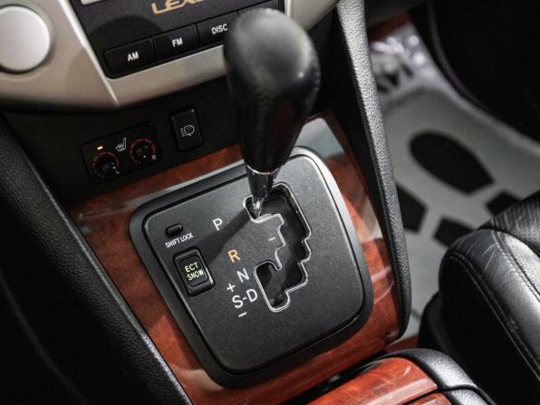 Lexus RX II Рестайлинг с пробегом 2006 года, цена 1 300 000 рублей, 266031 км, внедорожник, Автокод Объявления