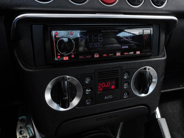 Audi TT I (8N) с пробегом 2002 года, цена 910 000 рублей, 193616 км, купе, Автокод Объявления