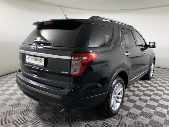 Ford Explorer V с пробегом 2015 года, цена 1 989 000 рублей, 199173 км, внедорожник, Автокод Объявления