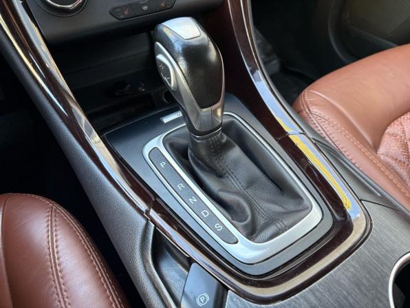 Ford Mondeo V с пробегом 2015 года, цена 1 385 800 рублей, 153096 км, седан, Автокод Объявления