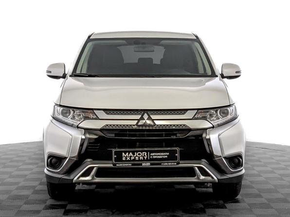 Mitsubishi Outlander III Рестайлинг 3 с пробегом 2020 года, цена 2 655 000 рублей, 54276 км, внедорожник, Автокод Объявления