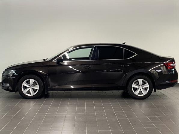 Skoda Superb III с пробегом 2019 года, цена 1 770 000 рублей, 112761 км, лифтбек, Автокод Объявления